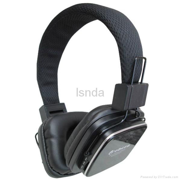 2014 new arrival wireless headset support FM and tf card 