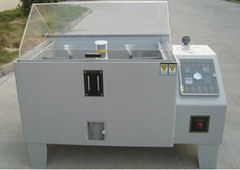 Salt spray test chamber