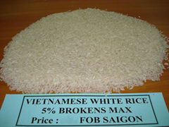 SELLING LONG WHITE RICE 5% BROKEN