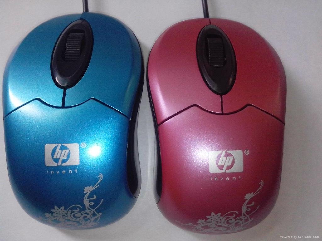The small blue and white porcelain HP mouse  2