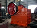 Jaw crusher drive mobile crusher station