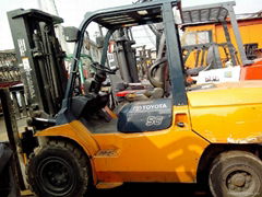 Used Toyota Forklift  5t