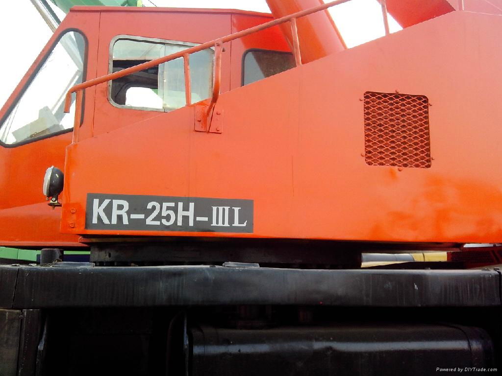 Used Truck Crane Kato KR-25H-3L 25 Ton  2