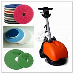 Buffing floor pad cleaner