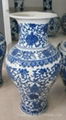 Blue and white antique chinese porcelain vases 3