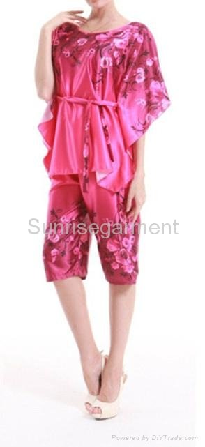 Lady short sleeves flower printed satin pajama