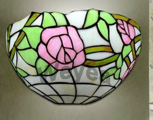 Tiffany wall lamp