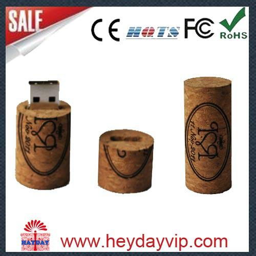 custom bottle shape usb flash drive  4