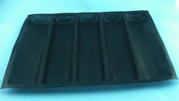 silicone perforated Bread Baking Forms 5 channels Sub roll bread baking tray wov