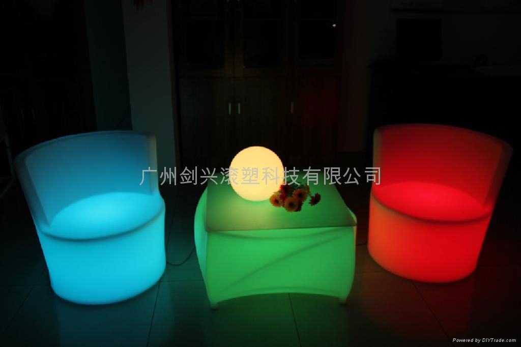 illuminating RGB plastic rechargeable waterproof LED source liesure chair  3