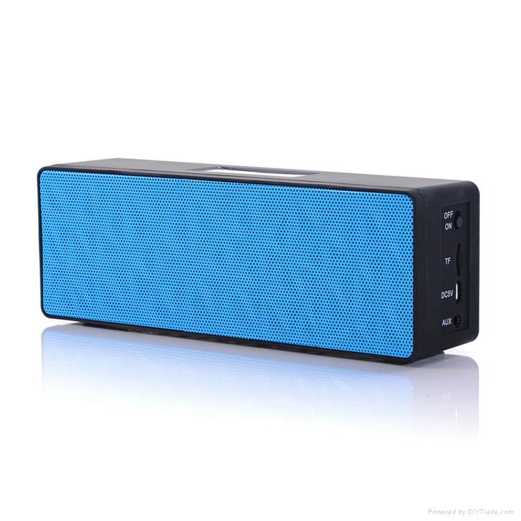 2013 newest mini bluetooth speaker（with touch sensor function) 2