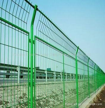 railway and highway fence