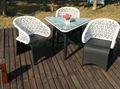 Outdoor rattan table and chair 3