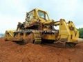 Caterpillar D9H Bulldozer 1