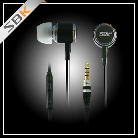 Metal in ear earbuds with mic