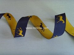 metallic horse ribbon