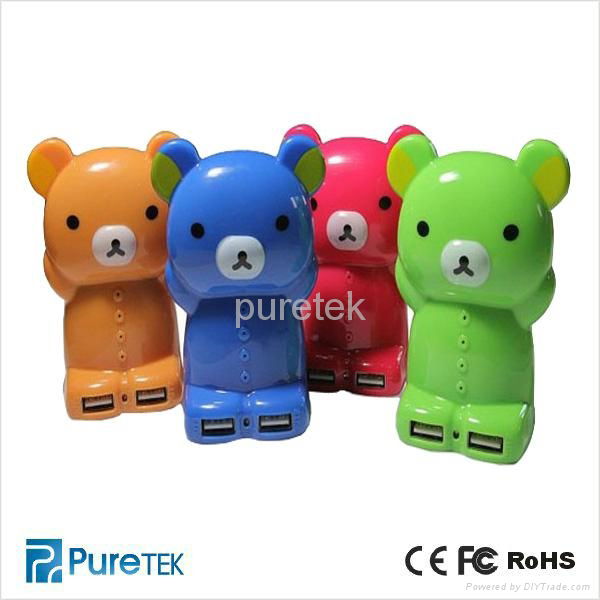 Universal Portable Cute Bear 5600mah Cartoon Power Bank With 2 USB Output Ports 2