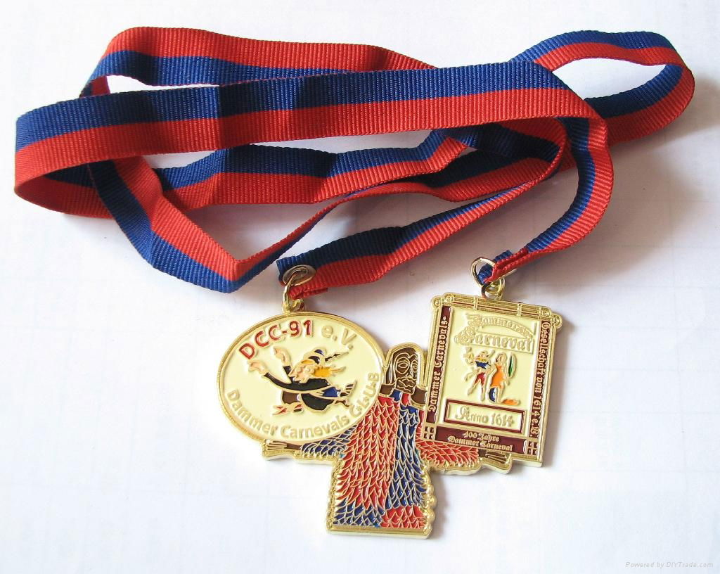 custom medals 4