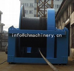 Steel wire rope winch