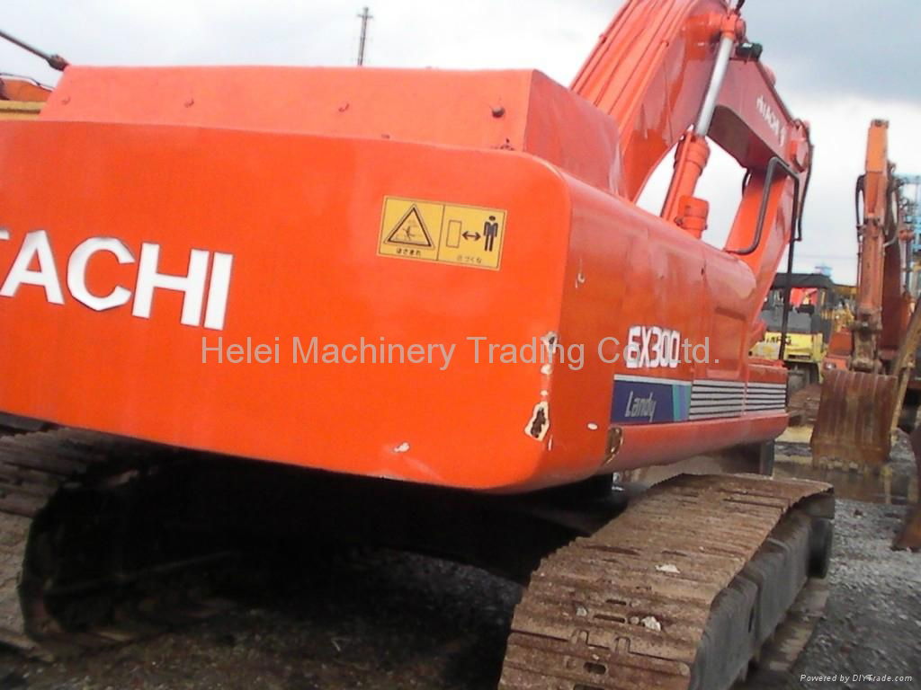 Used HITACHI EX300-1 Excavator 3