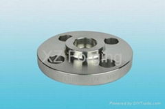 Threaded flange