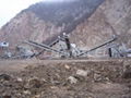 What brand is good mobile gneiss crusher