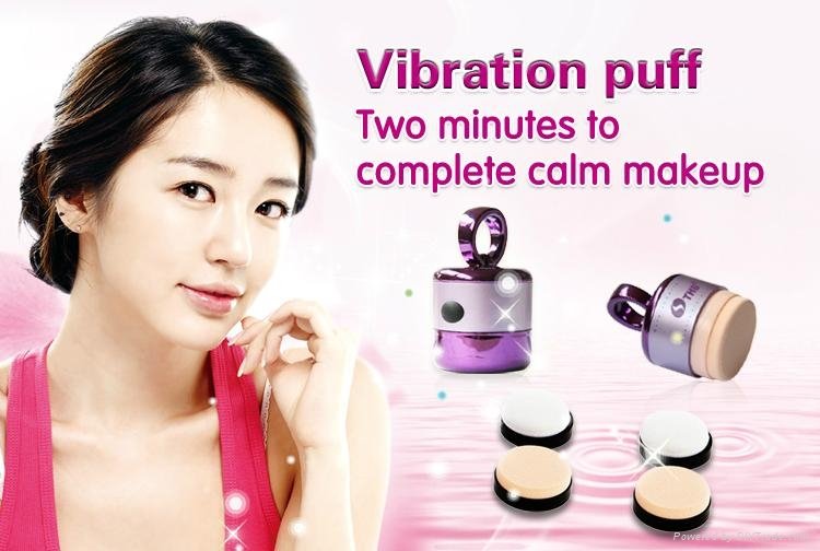 electric mini vibration powder puff with handle 4