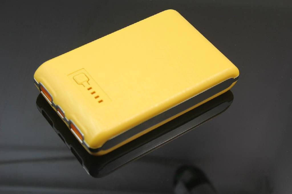 8000mAh power bank 2