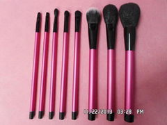 Natural cosmetic brush set