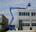 Self-propelled Articulating Boom Lift Platform 3