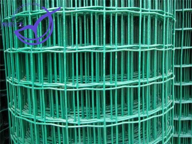 Holland Wire Mesh Fence 3