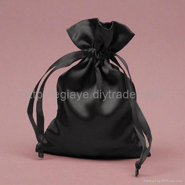 SATIN / SILK BAG