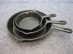 Cast iron skillet