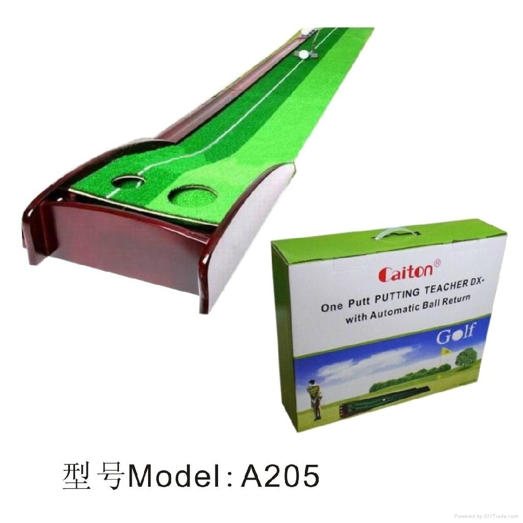 A205 golf putting mat with annatto pedestal for putter training
