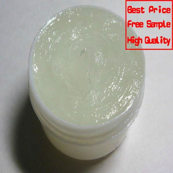 White Petroleum jelly (Vaseline) 2