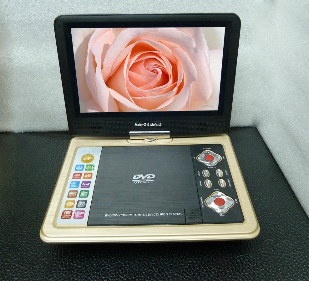 9'' High Resolution Portable DVD Player with TV/Game 