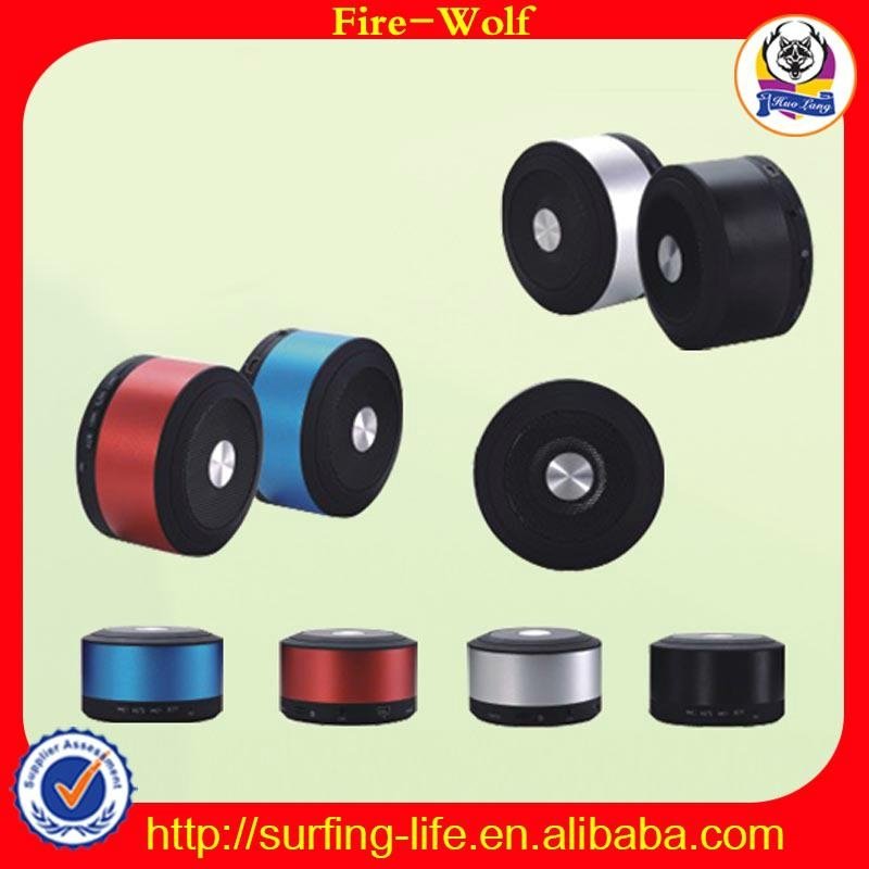 mini speaker with hand phone,china loud speaker phone manufacturers 4