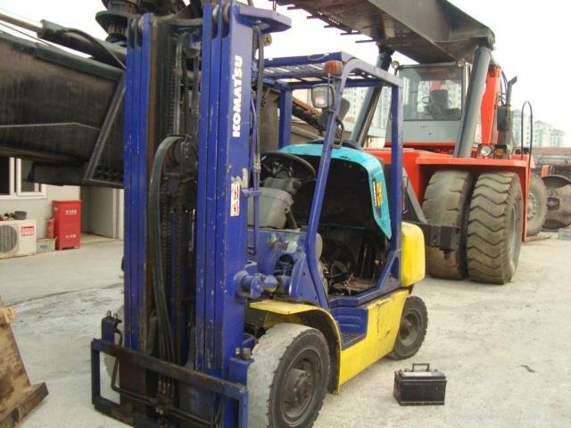 Used KOMATSU Forklift