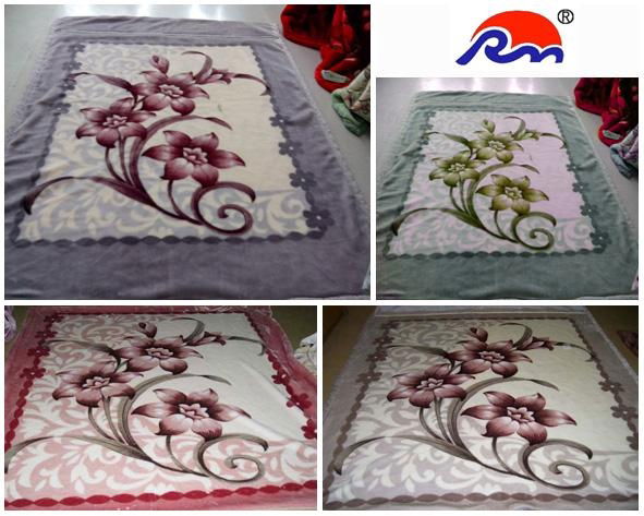 Acrylic Mink Blanket 100% Polyester Weft Knitting 2