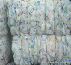 Offer HDPE MILK BOTTLE in Small and Large Qty