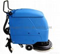 rotomolding cleaning machine