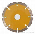 Segmented saw blade