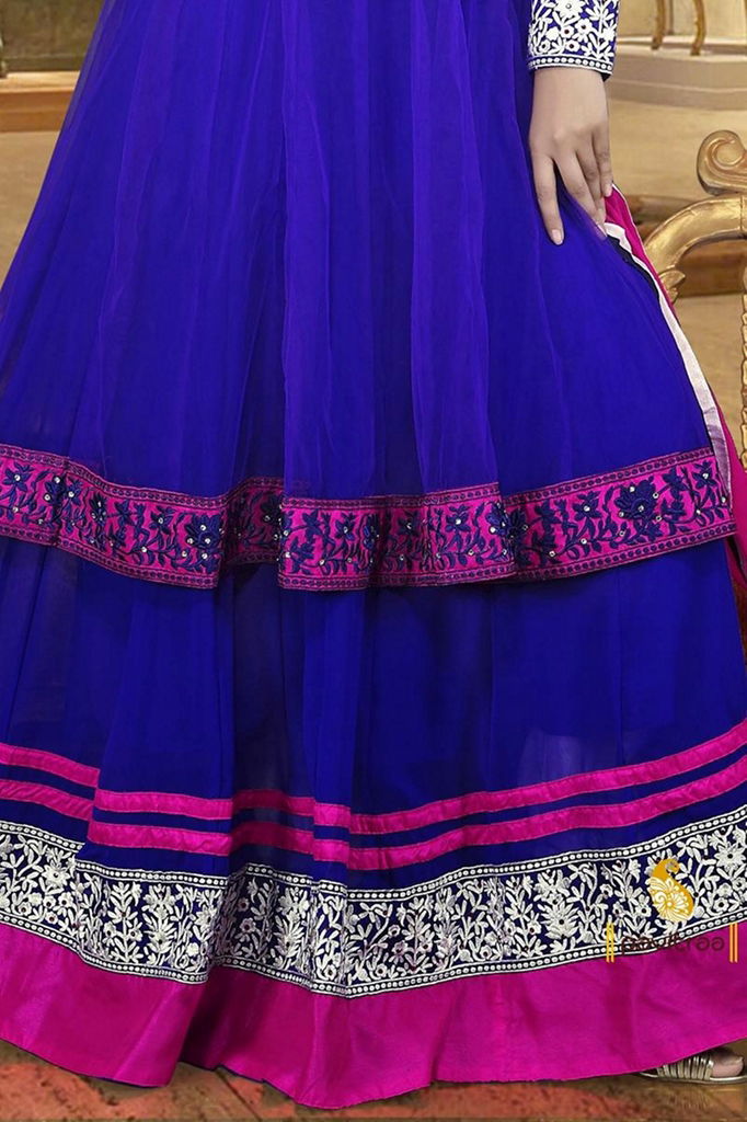 Pavitraa  Mesmerizing Blue and Pink Color Salwar Kameez 3