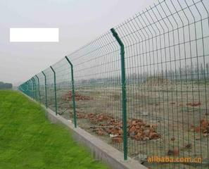 Wire Mesh Fence 5