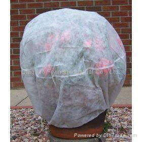 Frost resistant 4% UV treated plant protective pp nonwoven tree cover