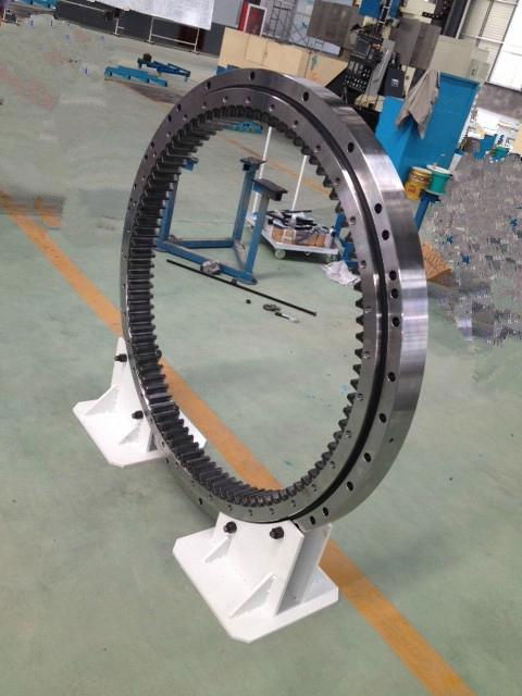 slewing ring bearing 4