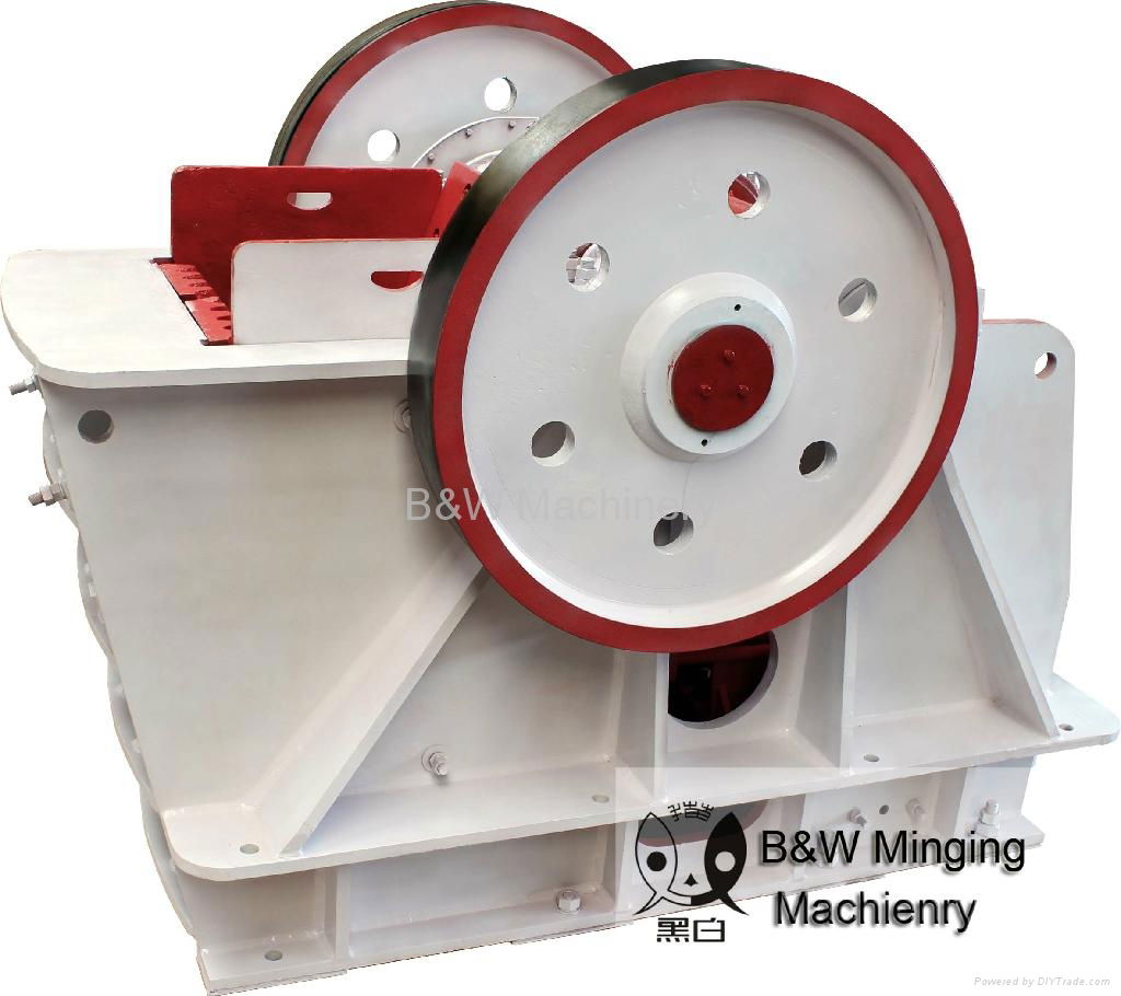 2014 Newly Designed Single Toggle Jaw Crusher 2