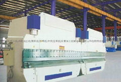 Double linkage hydraulic bending machine