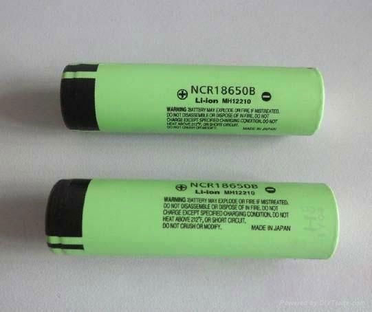 Flash light 18650 battery