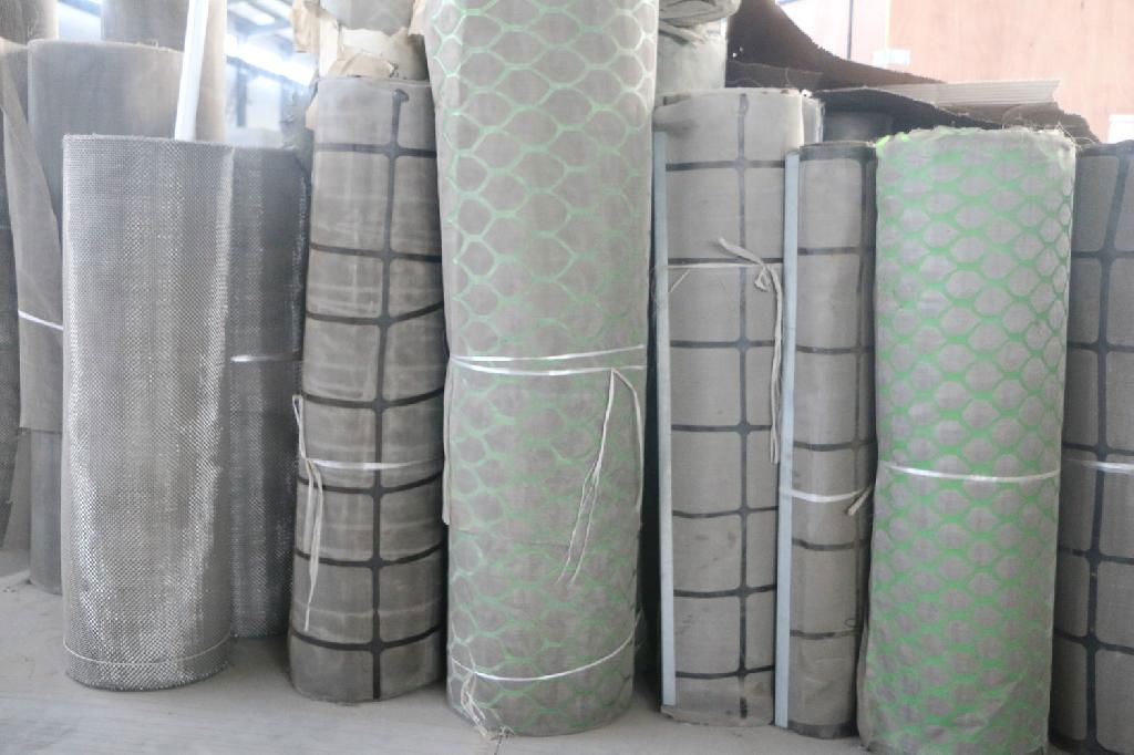 Square wire mesh